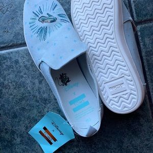 TOMS Disney